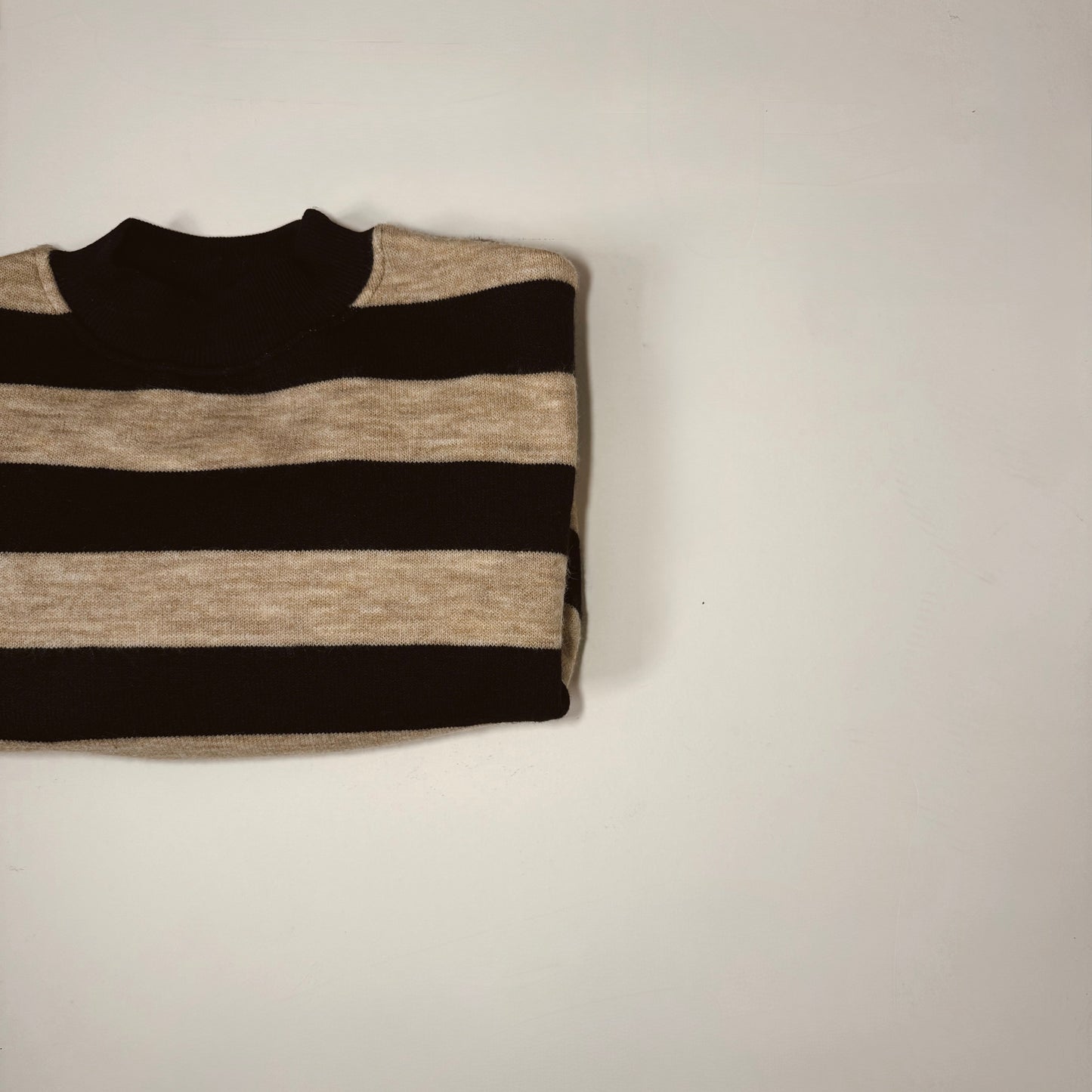 Pull oversize à bandes