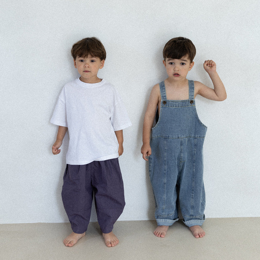 Wide-leg trousers