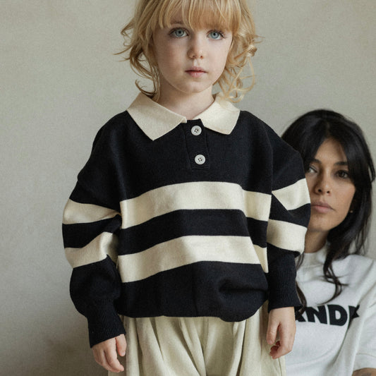 Pull polo noir et blanc